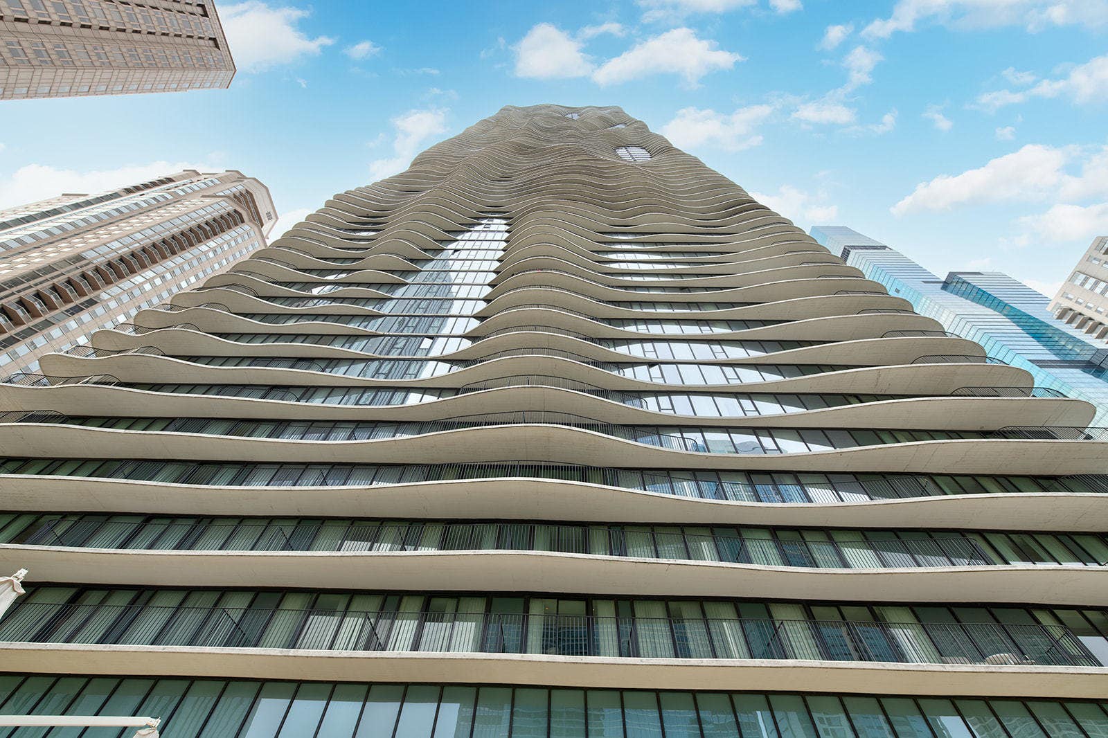 225 N Columbus Drive, #8006, Chicago, IL 60601 225 N Columbus Drive, #8006, Chicago, IL 60601