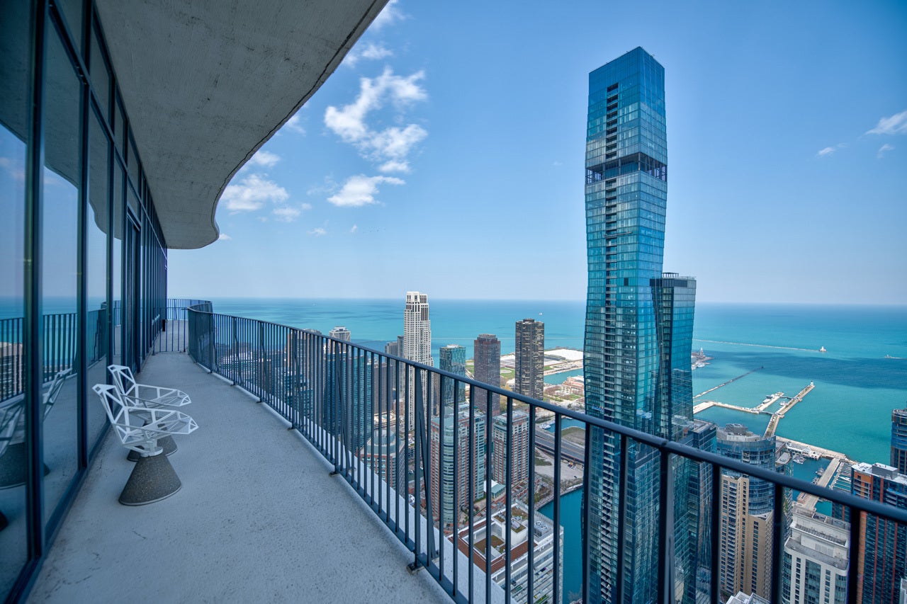 225 N Columbus Drive, #8006, Chicago, IL 60601 225 N Columbus Drive, #8006, Chicago, IL 60601