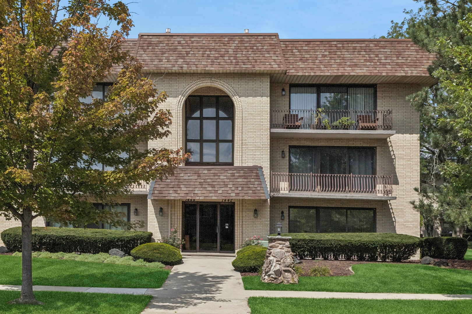7442 W 153rd Street, #1, Orland Park, IL 60462 7442 W 153rd Street, #1, Orland Park, IL 60462