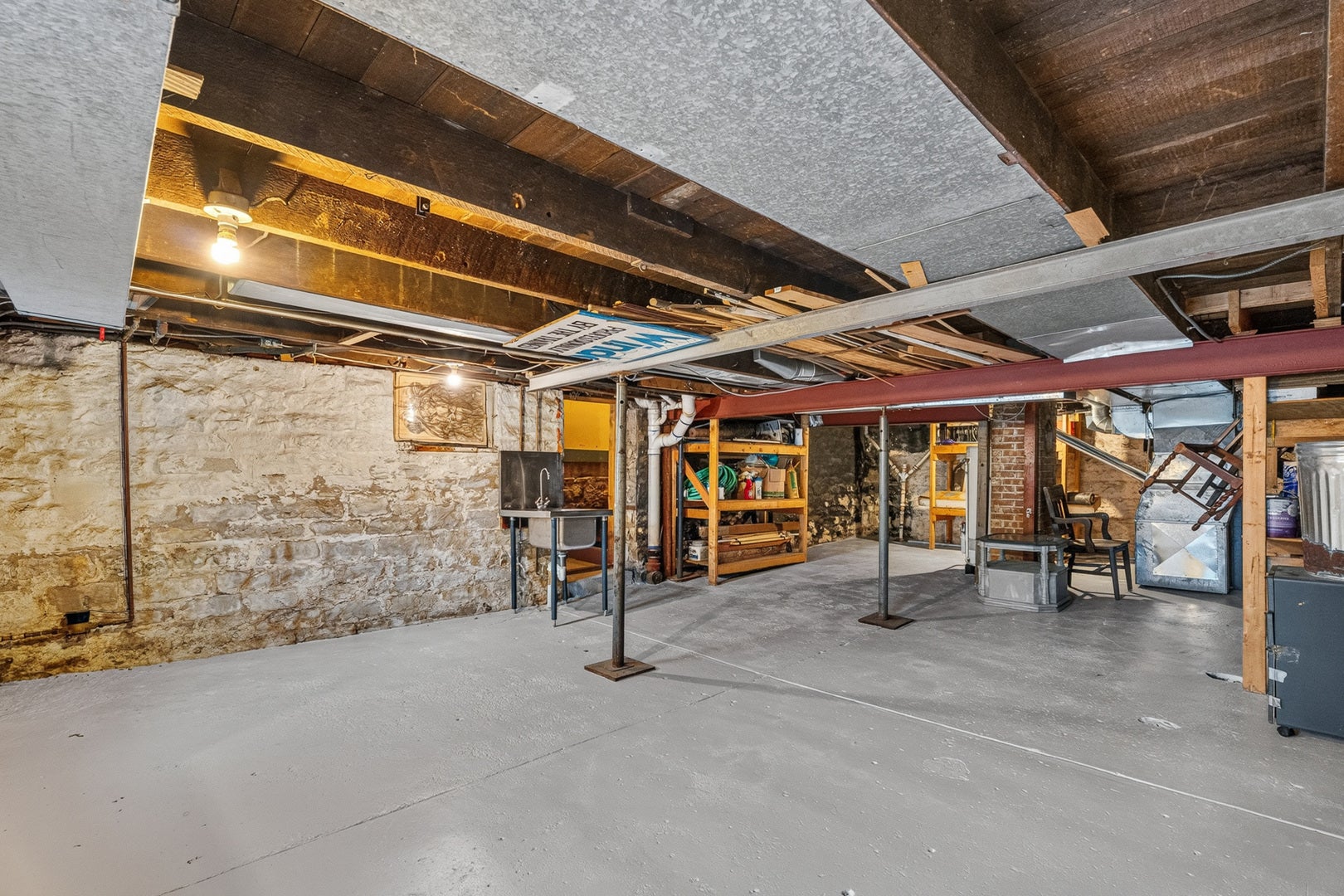 402 Porter Street, Lemont, IL 60439