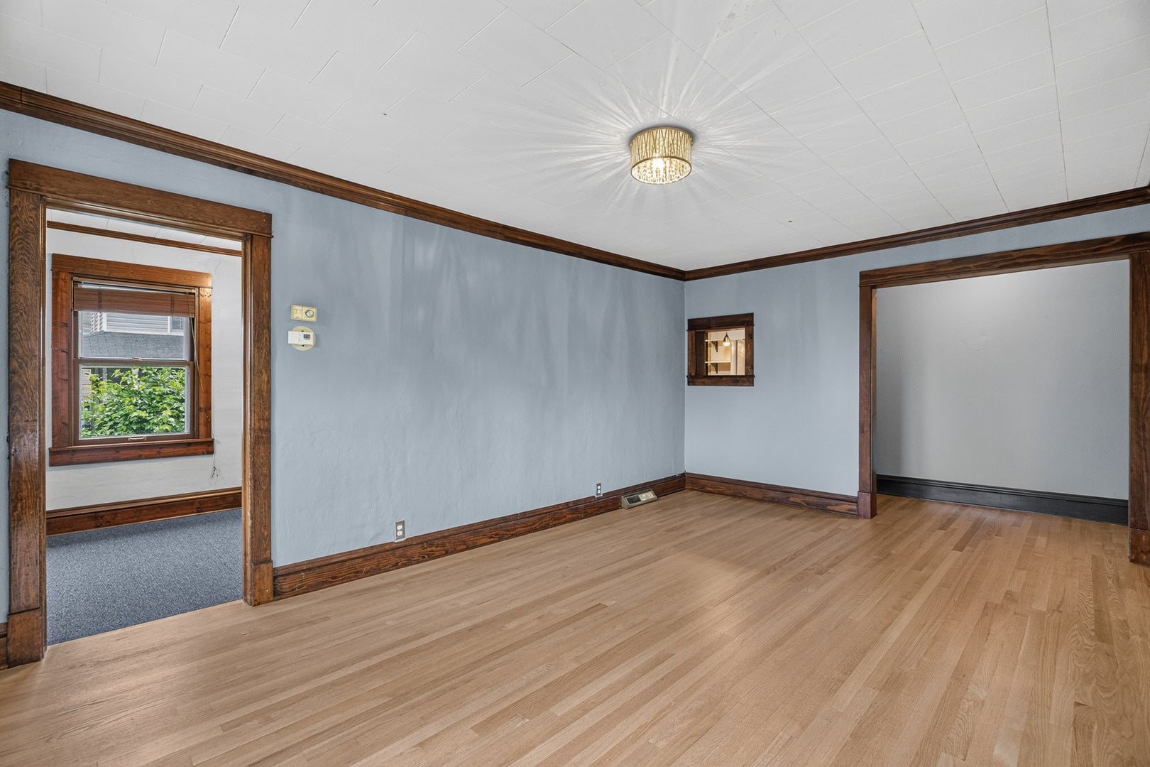 402 Porter Street, Lemont, IL 60439
