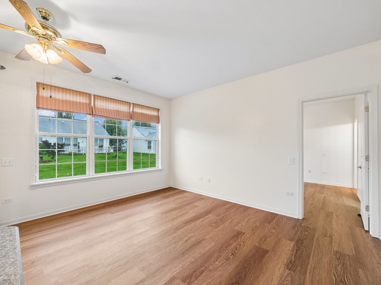 2491 Sandlewood Circle, Elgin, IL 60124 2491 Sandlewood Circle, Elgin, IL 60124