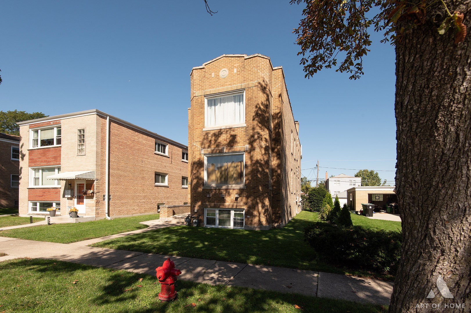 10328 Elizabeth Street, Westchester, IL 60154
