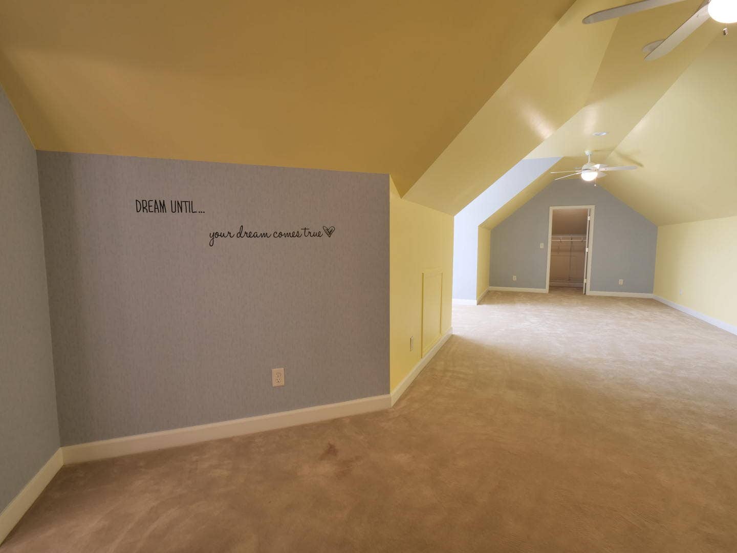 212 Slalom Court, Minooka, IL 60447
