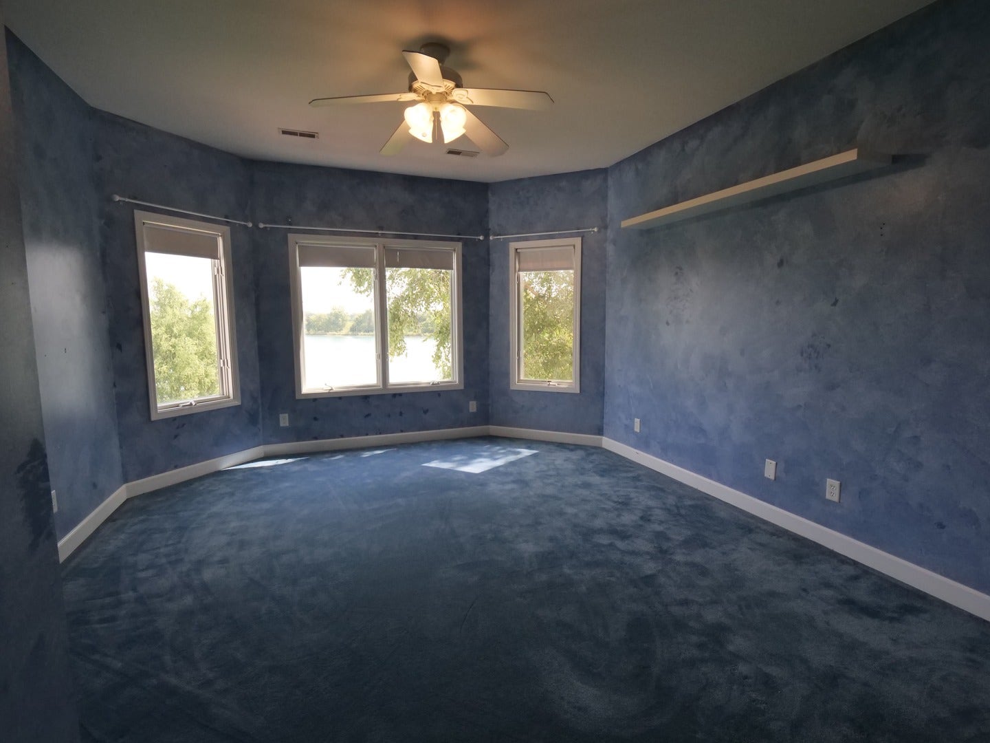 212 Slalom Court, Minooka, IL 60447