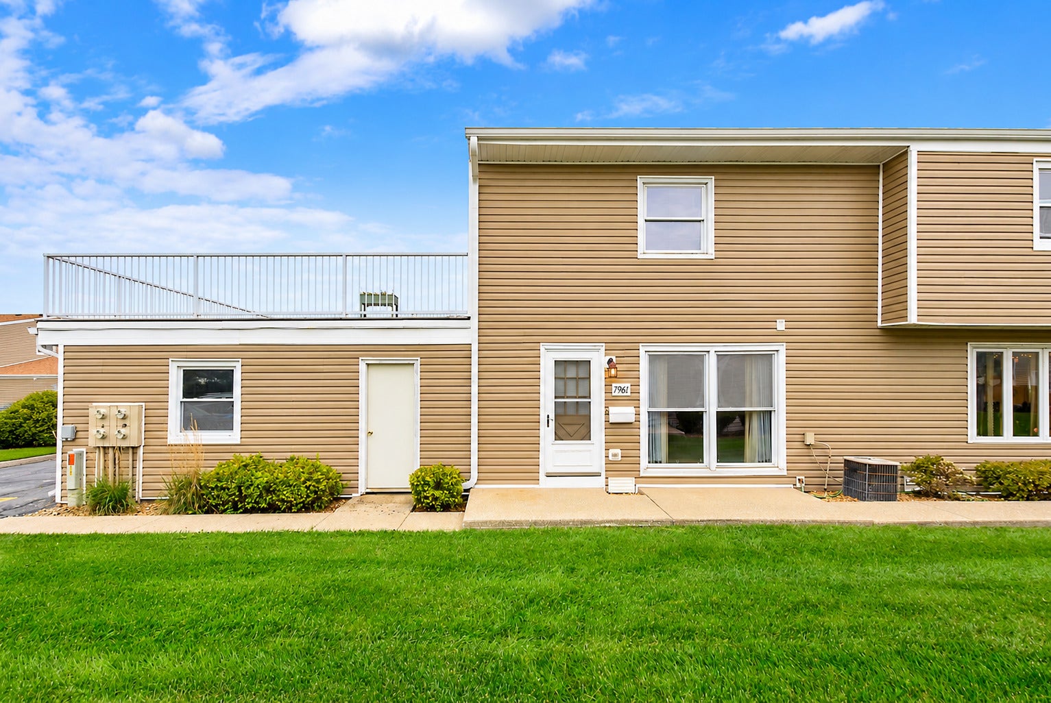 7961 163rd Court, #226, Tinley Park, IL 60477