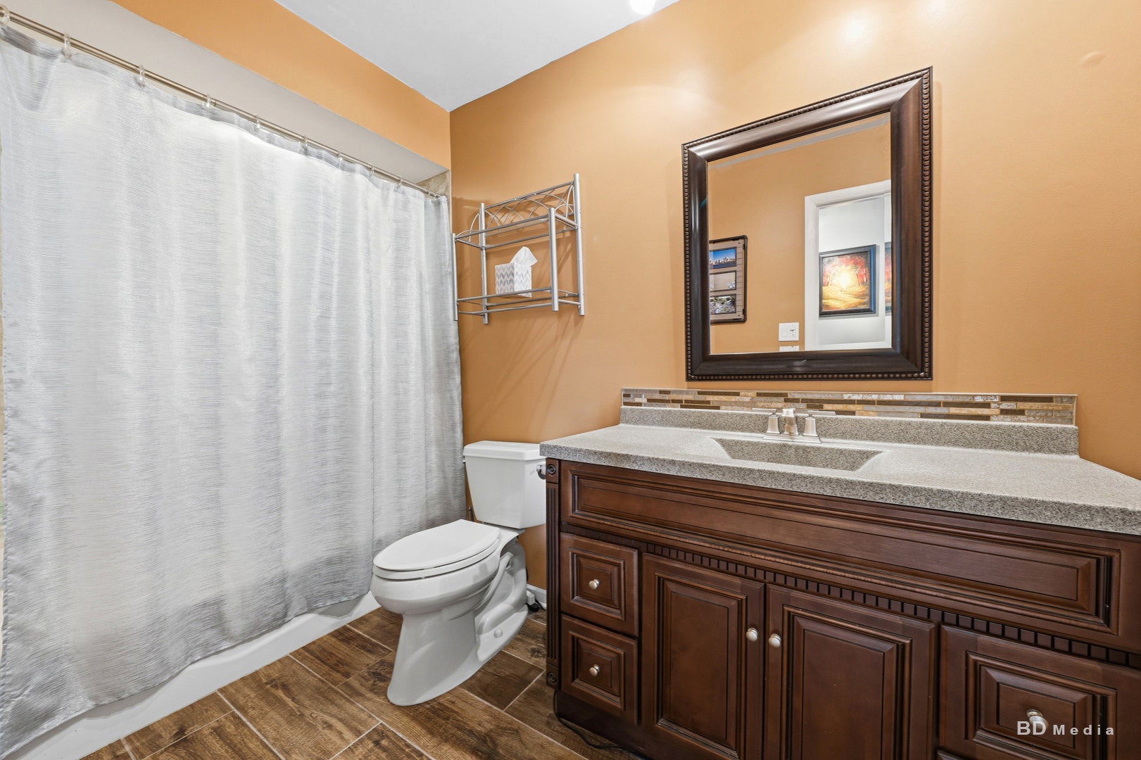 15619 Lorel Avenue, Oak Forest, IL 60452 15619 Lorel Avenue, Oak Forest, IL 60452