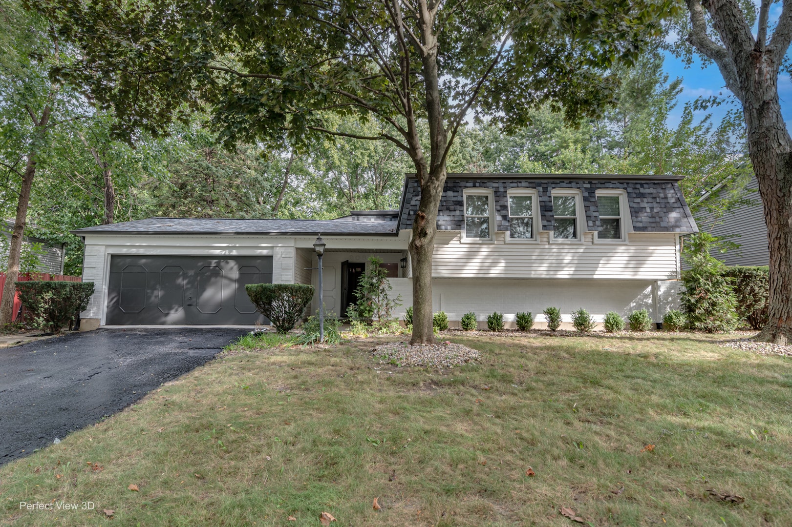 308 Pacific Drive, Bolingbrook, IL 60440 308 Pacific Drive, Bolingbrook, IL 60440