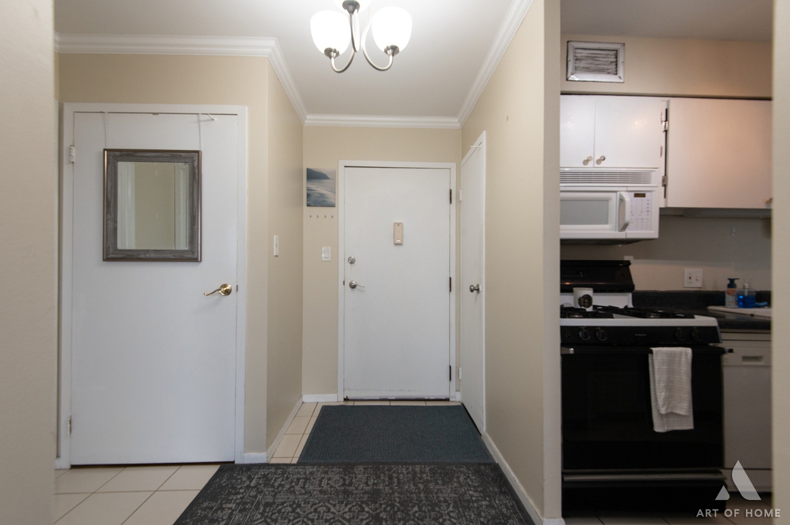 20 N Tower Road, #9E, Oak Brook, IL 60523