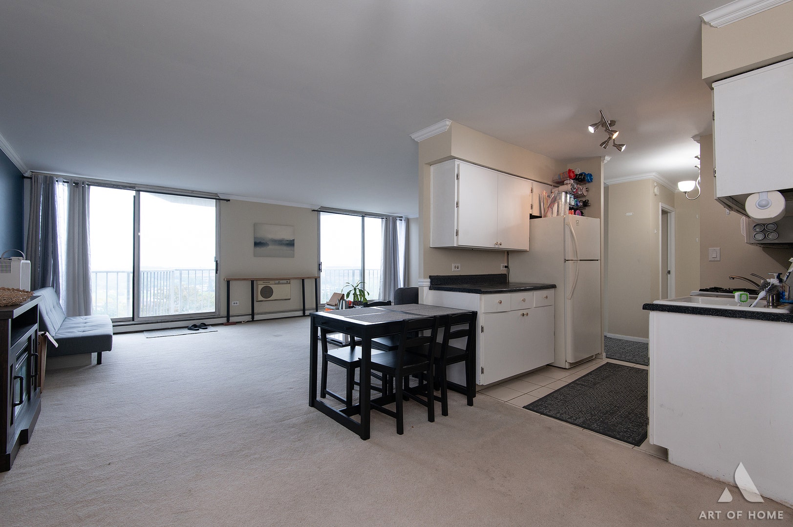 20 N Tower Road, #9E, Oak Brook, IL 60523