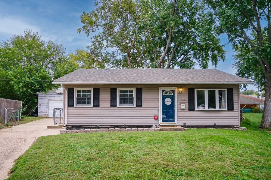 Property photo for 1612 Koch Street, Pekin, IL