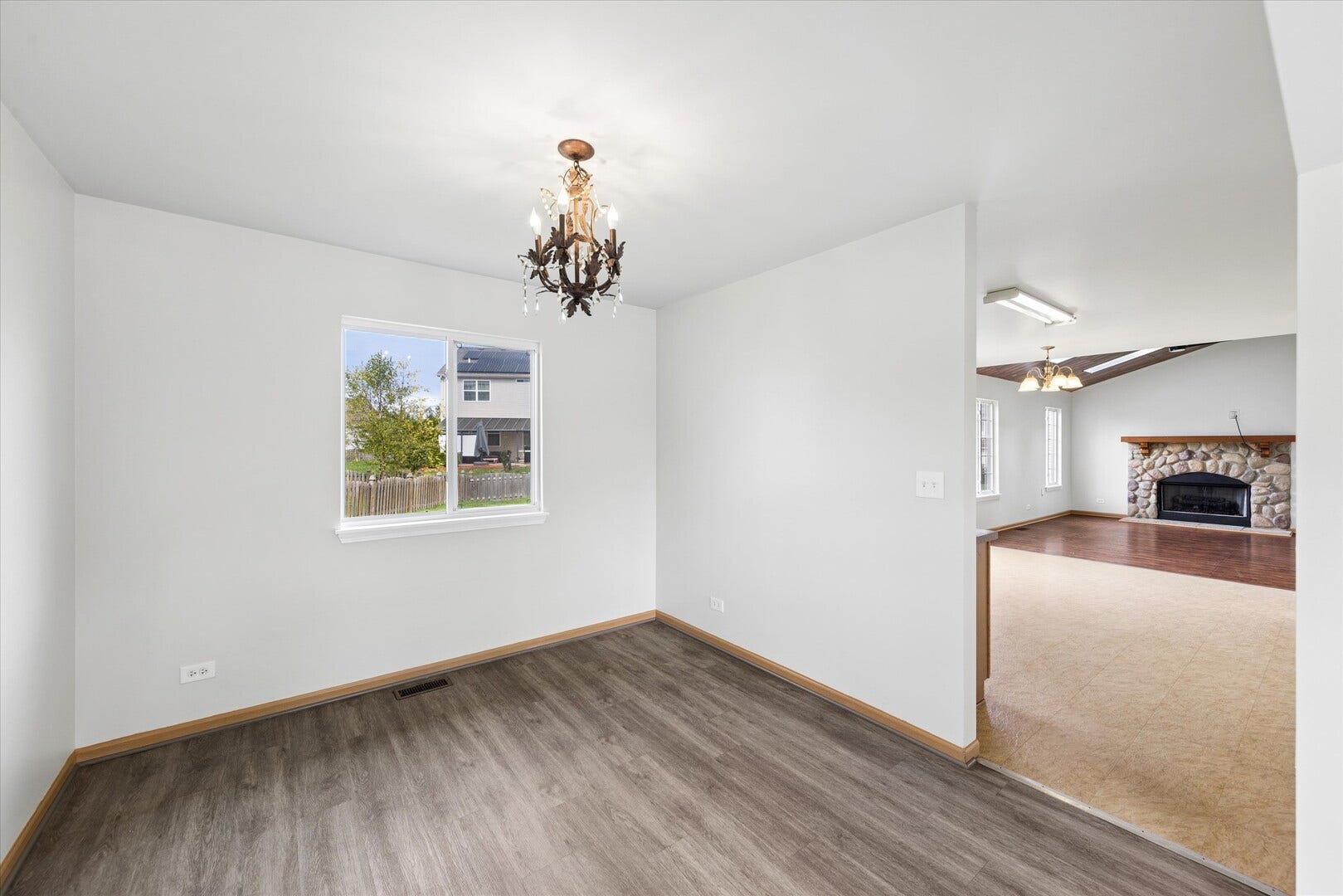 7805 MOSSHEATHER Drive, Joliet, IL 60431 7805 MOSSHEATHER Drive, Joliet, IL 60431