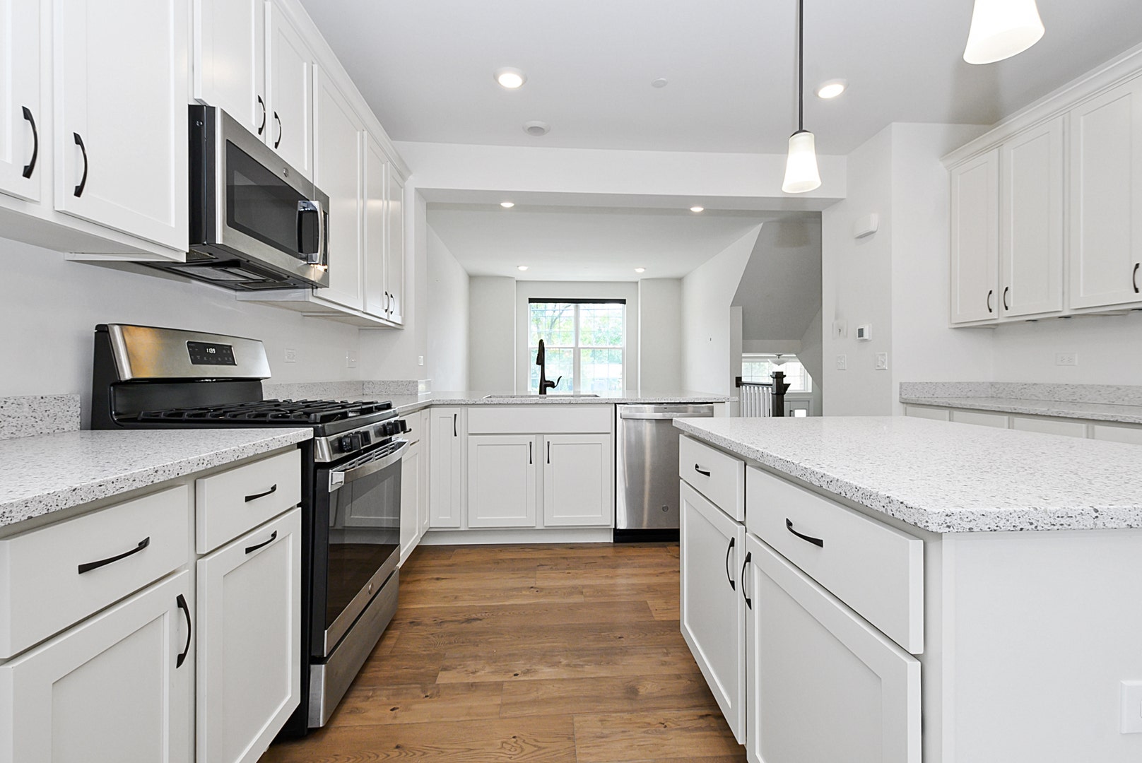 9242 143rd Street, Orland Park, IL 60462 9242 143rd Street, Orland Park, IL 60462