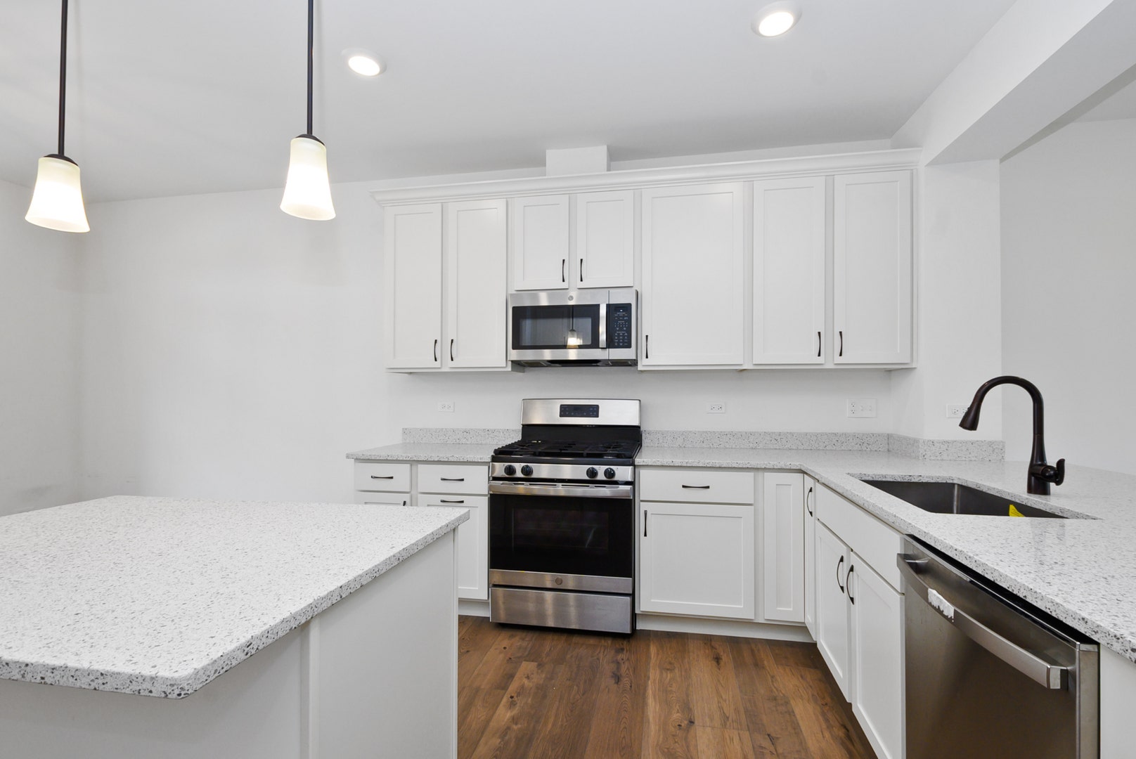 9242 143rd Street, Orland Park, IL 60462 9242 143rd Street, Orland Park, IL 60462