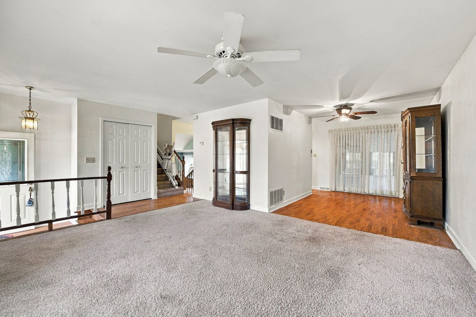 312 Earl Avenue, Joliet, IL 60436 312 Earl Avenue, Joliet, IL 60436