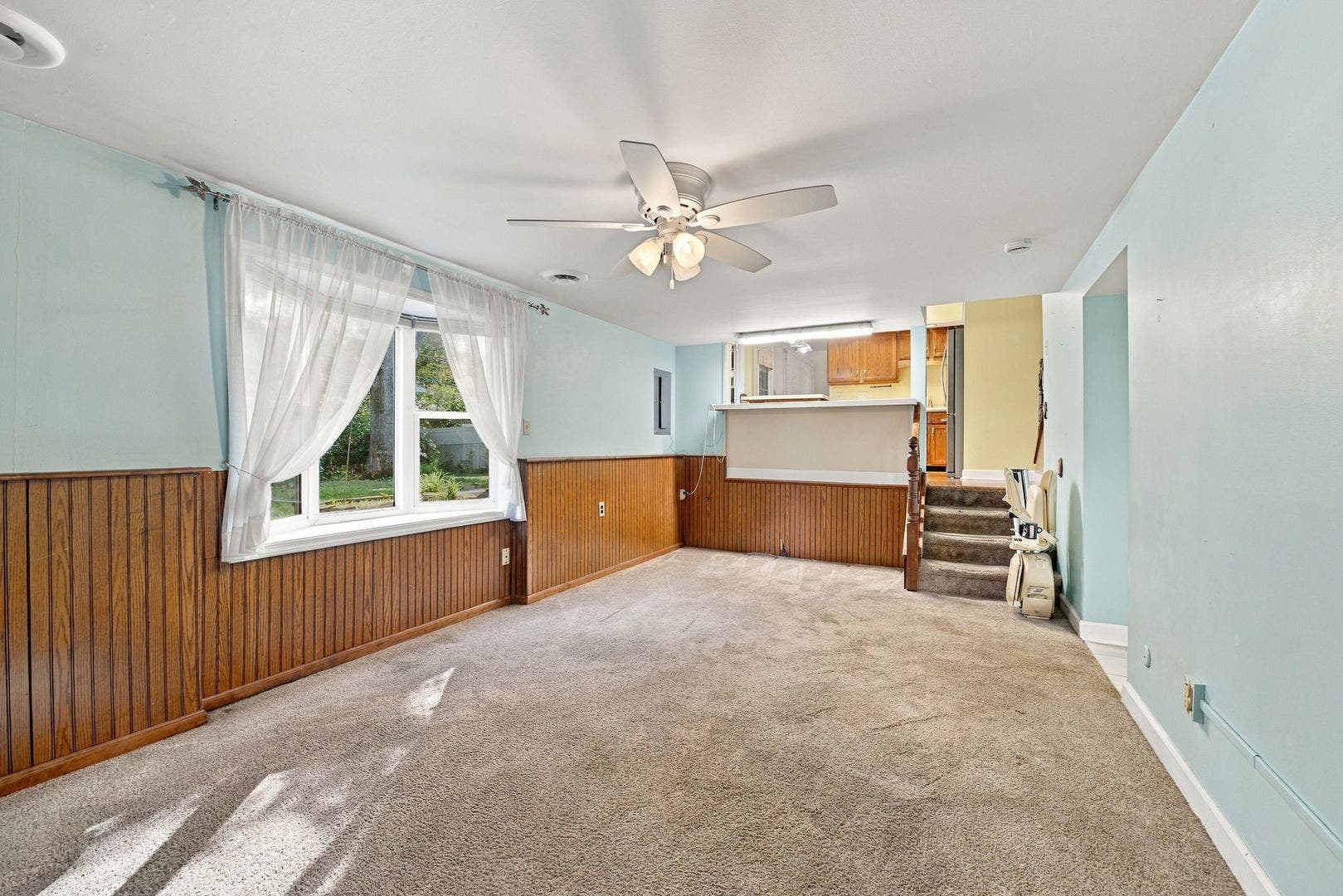312 Earl Avenue, Joliet, IL 60436 312 Earl Avenue, Joliet, IL 60436