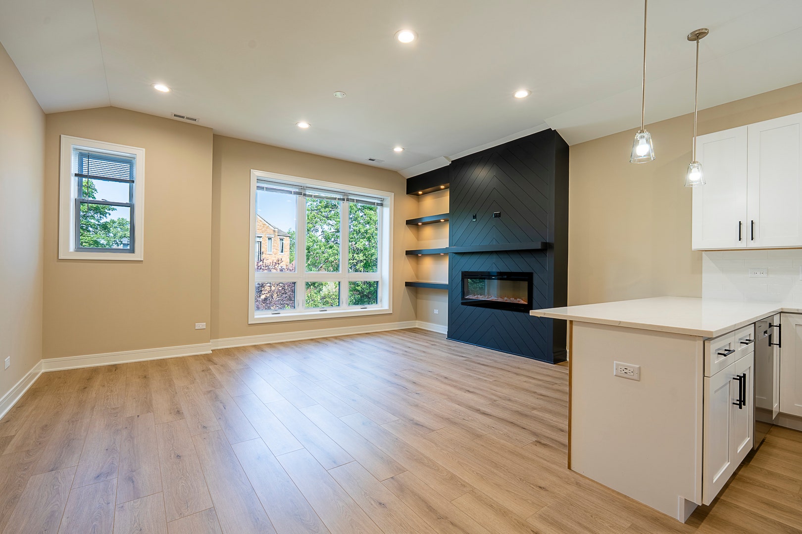 6621 S Drexel Avenue, Chicago, IL 60637 6621 S Drexel Avenue, Chicago, IL 60637
