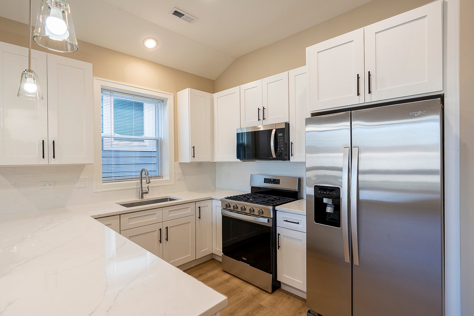 6621 S Drexel Avenue, Chicago, IL 60637 6621 S Drexel Avenue, Chicago, IL 60637