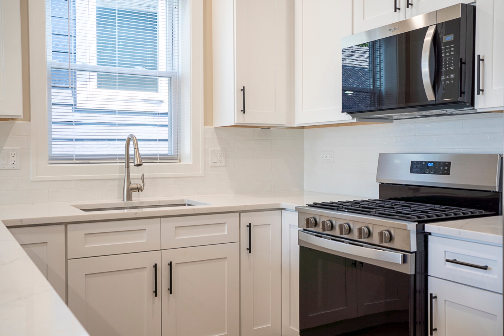 6621 S Drexel Avenue, Chicago, IL 60637 6621 S Drexel Avenue, Chicago, IL 60637