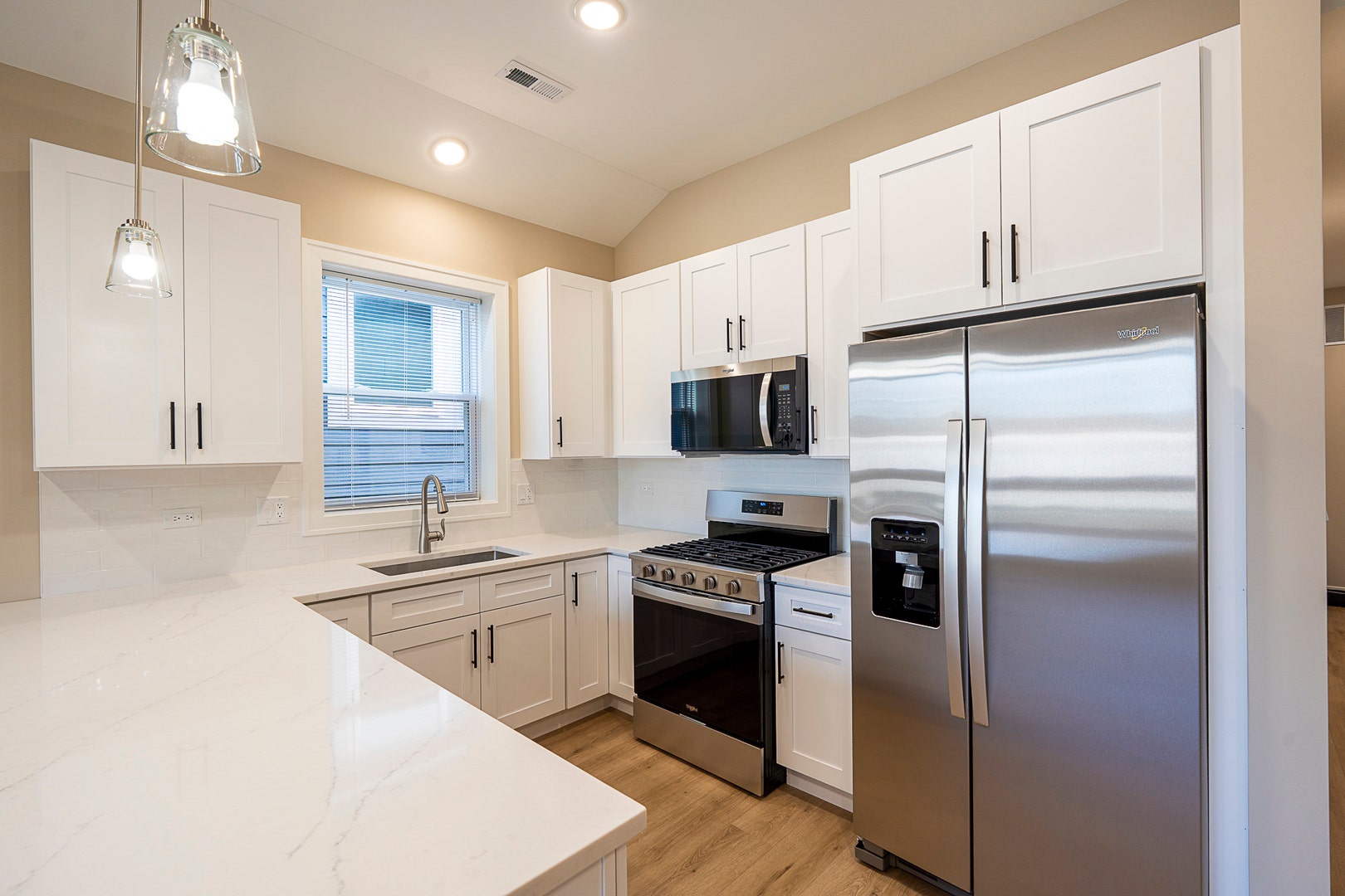 6621 S Drexel Avenue, Chicago, IL 60637 6621 S Drexel Avenue, Chicago, IL 60637