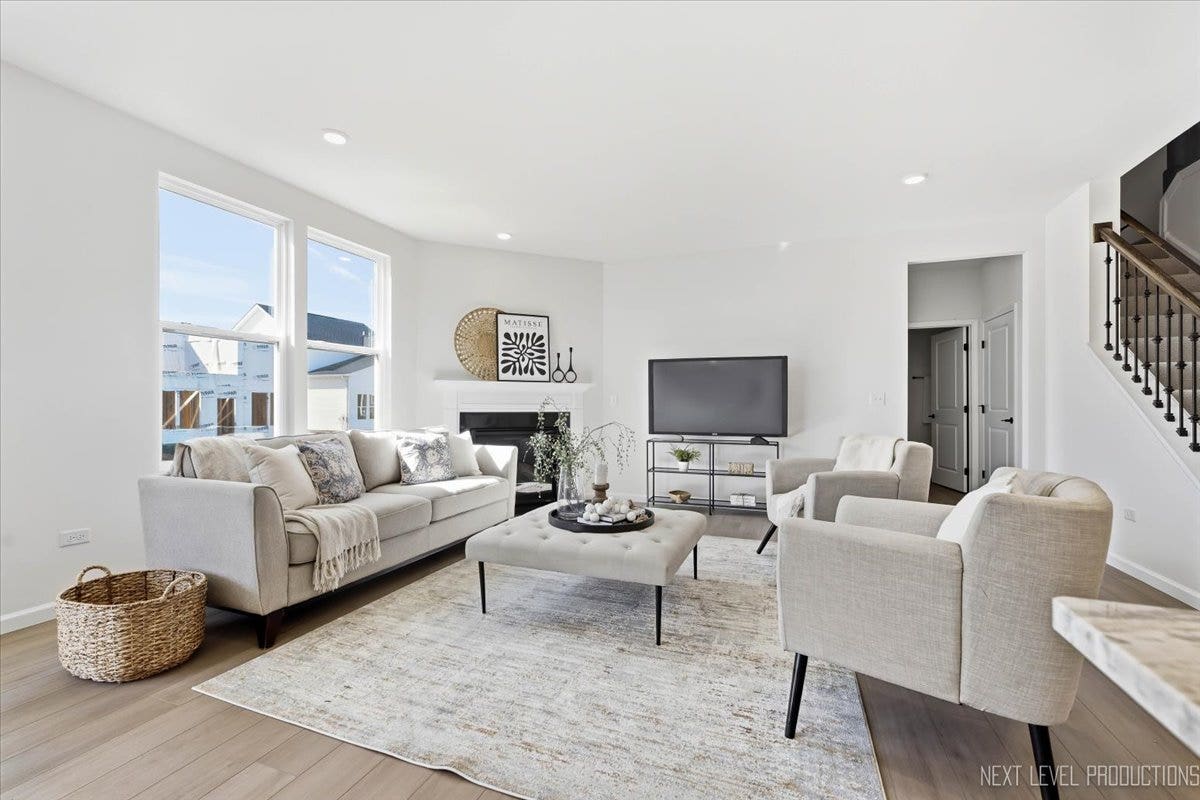 2508 Lawlor Lane, Naperville, IL 60564