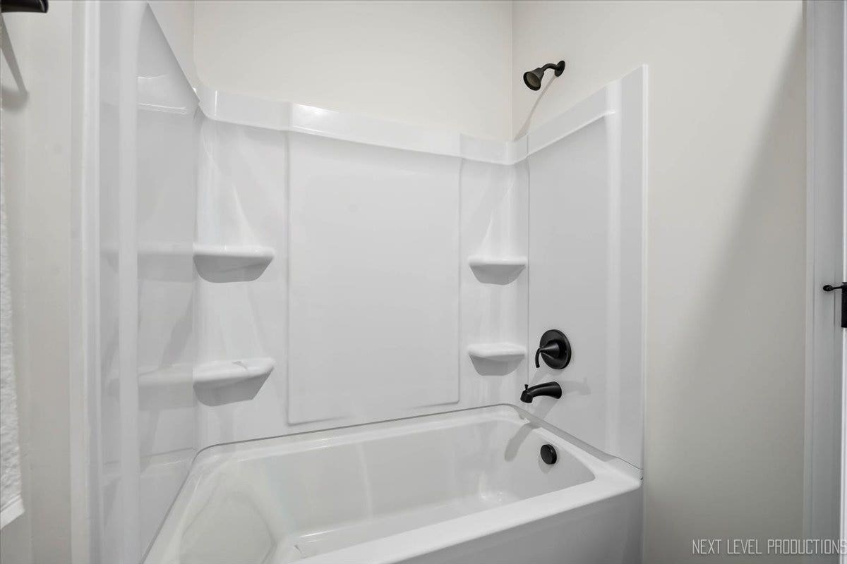 2508 Lawlor Lane, Naperville, IL 60564