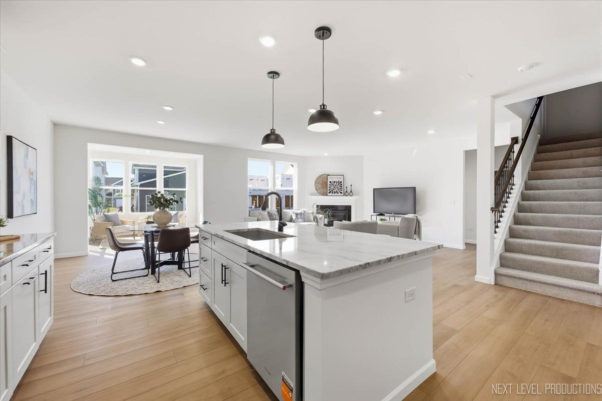 2508 Lawlor Lane, Naperville, IL 60564