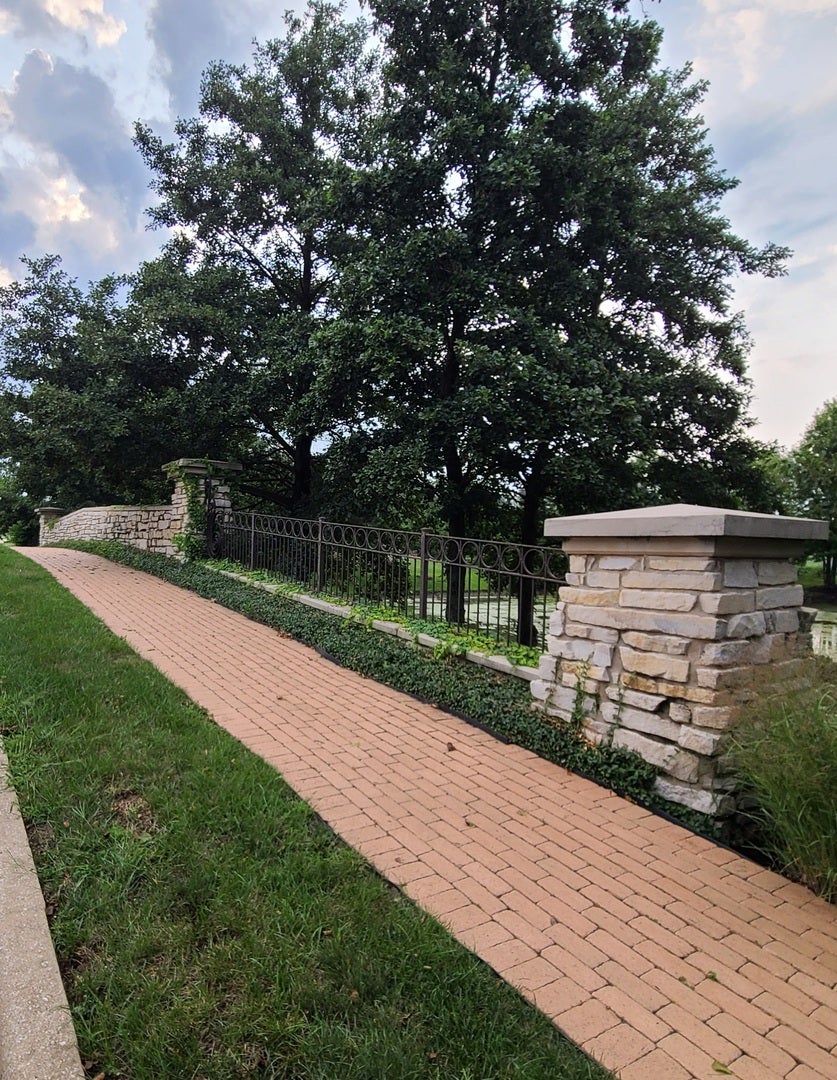 16049 Syd Creek Drive, Homer Glen, IL 60491 16049 Syd Creek Drive, Homer Glen, IL 60491