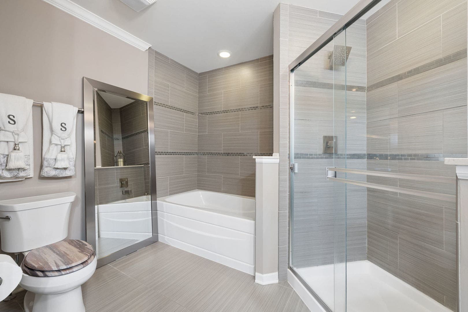 15316 Sheffield Square Parkway, Orland Park, IL 60462 15316 Sheffield Square Parkway, Orland Park, IL 60462