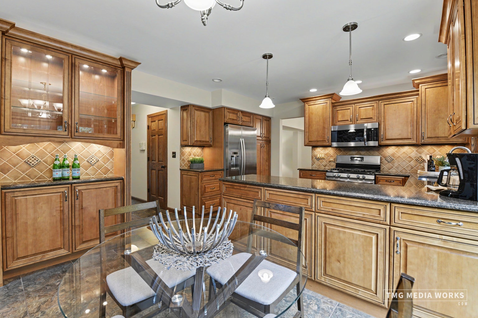 2820 Springdale Circle, Naperville, IL 60564 2820 Springdale Circle, Naperville, IL 60564