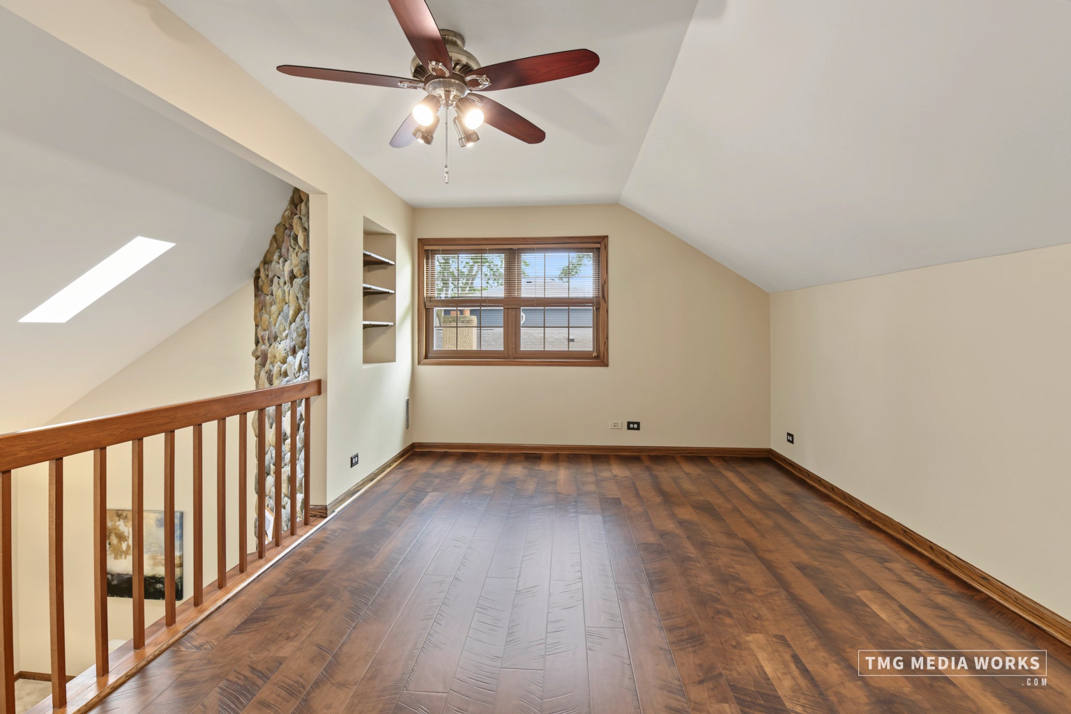2820 Springdale Circle, Naperville, IL 60564 2820 Springdale Circle, Naperville, IL 60564
