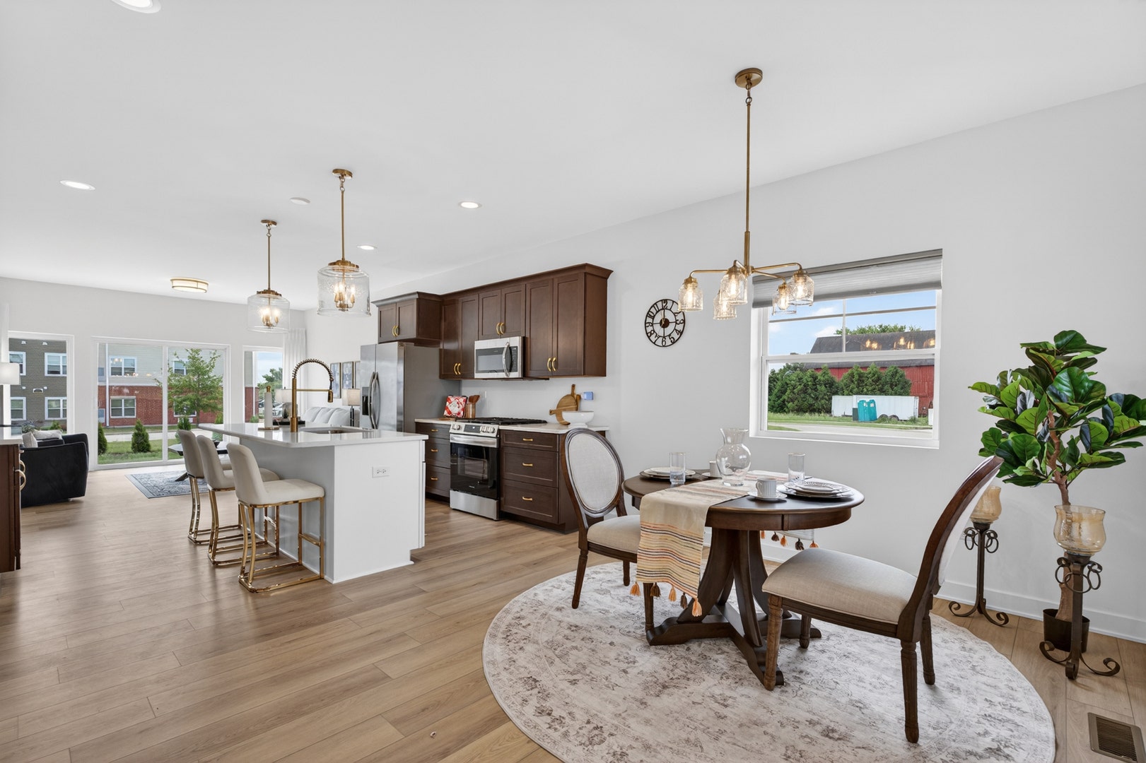 2051 Isabella Lane, Minooka, IL 60447 2051 Isabella Lane, Minooka, IL 60447