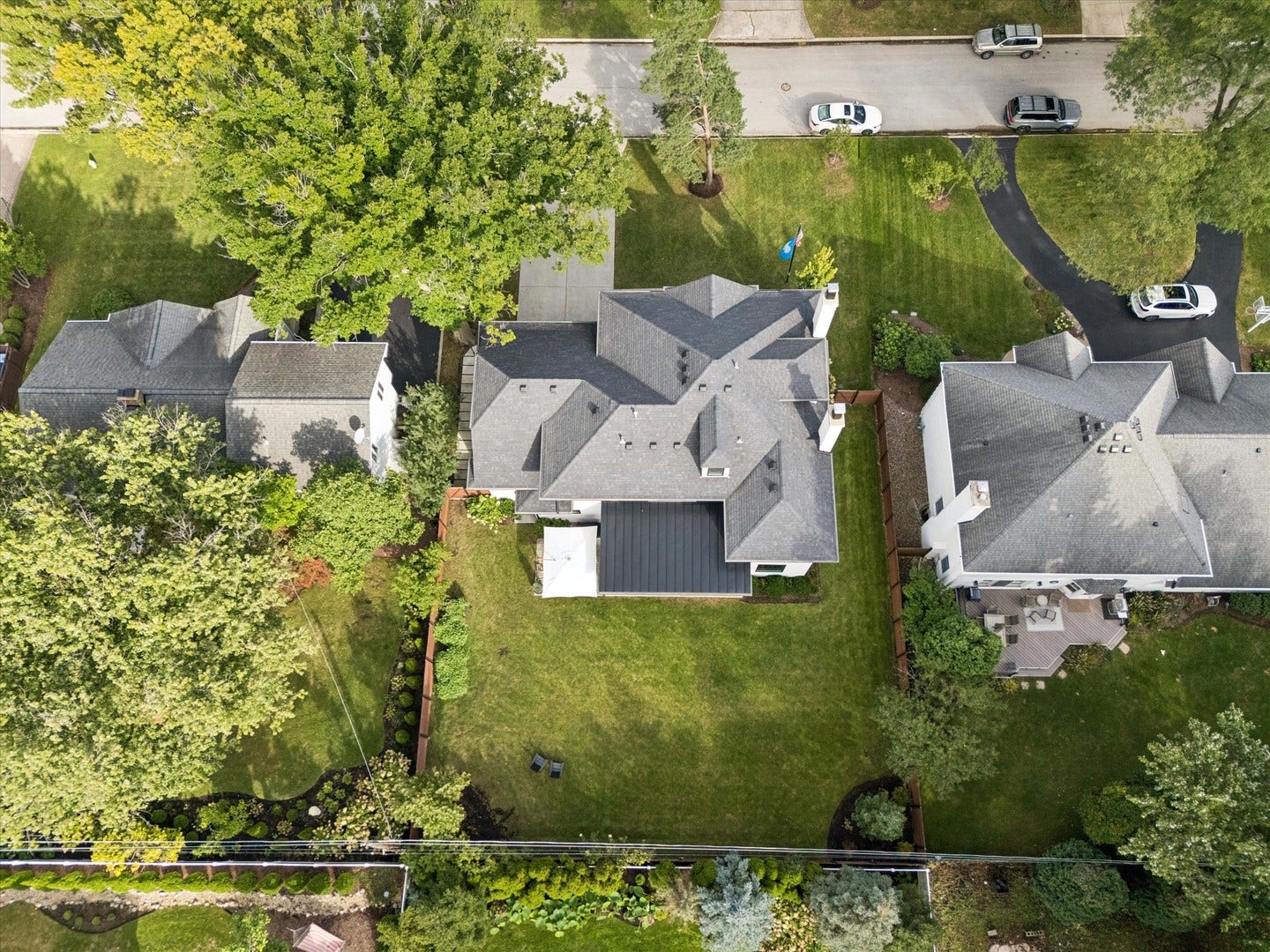932 Allmen Avenue, Hinsdale, IL 60521 932 Allmen Avenue, Hinsdale, IL 60521