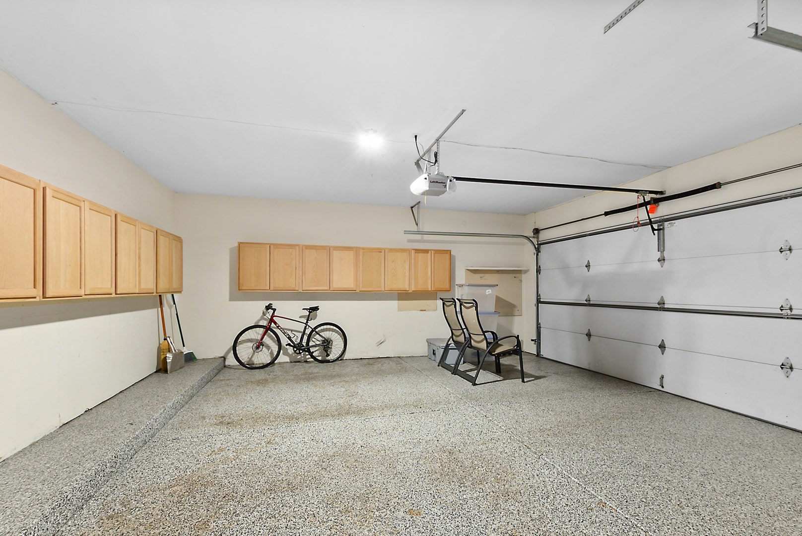 8316 ASHLEY Lane, #1272, Tinley Park, IL 60477