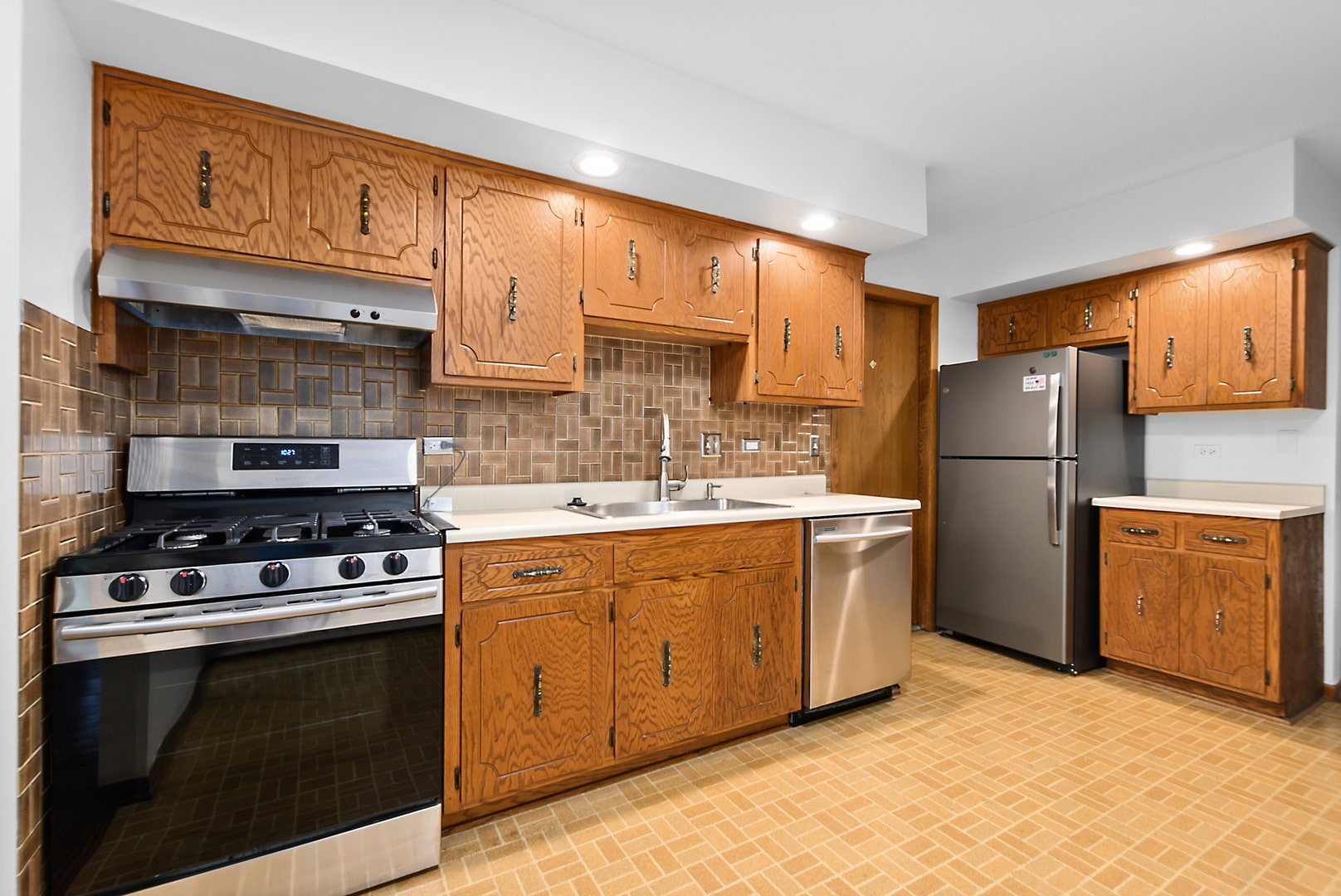 8316 ASHLEY Lane, #1272, Tinley Park, IL 60477