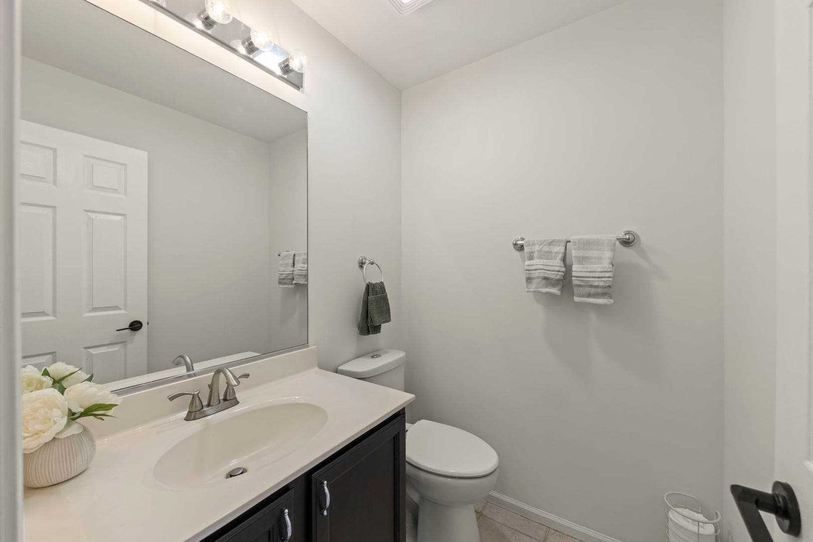 71 Cold Spring Court, Aurora, IL 60506 71 Cold Spring Court, Aurora, IL 60506