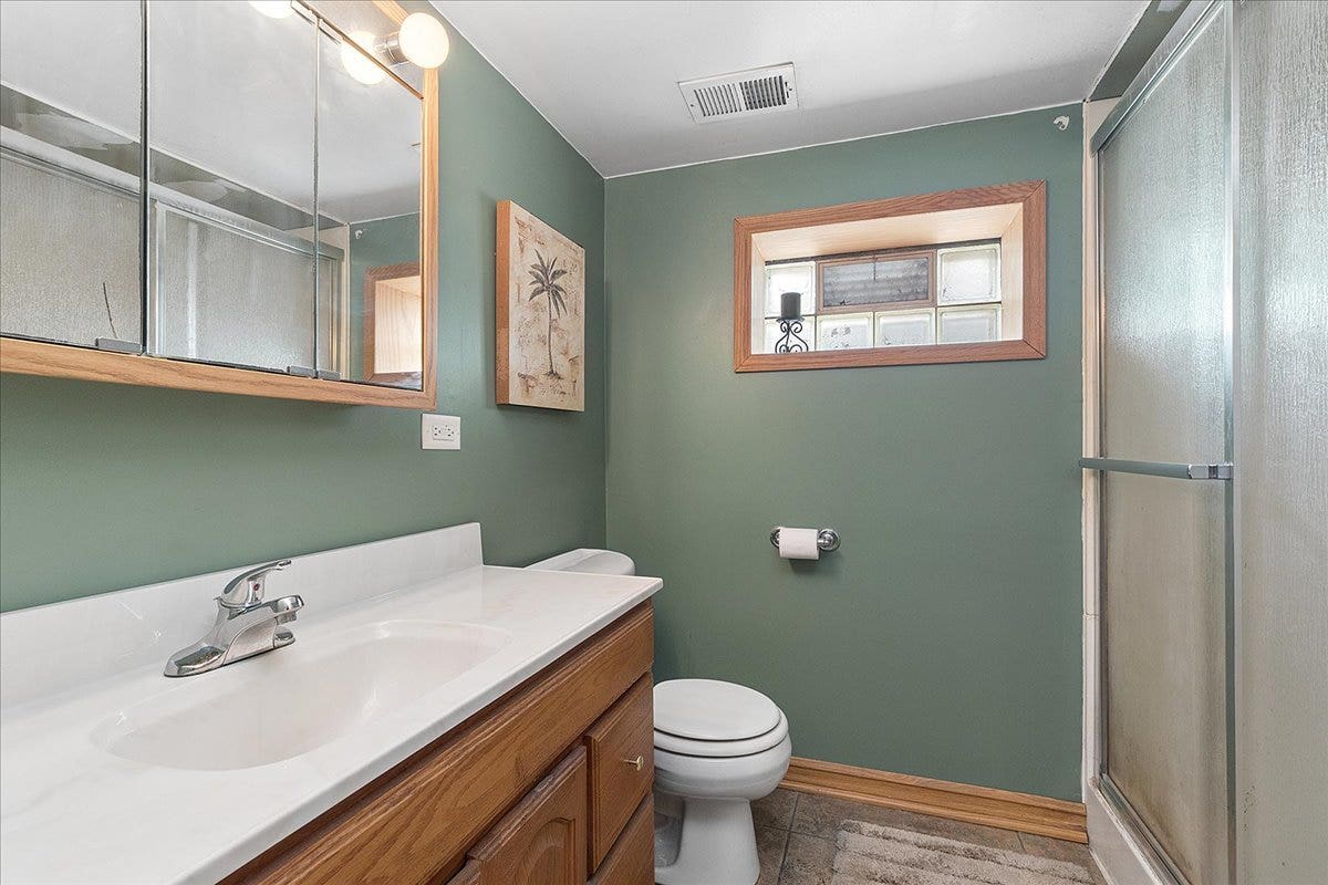 17627 S 65th Avenue, Tinley Park, IL 60477 17627 S 65th Avenue, Tinley Park, IL 60477