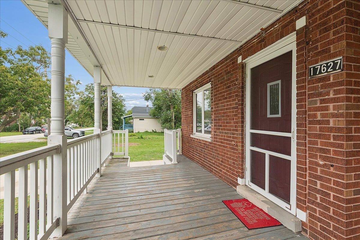 17627 S 65th Avenue, Tinley Park, IL 60477 17627 S 65th Avenue, Tinley Park, IL 60477