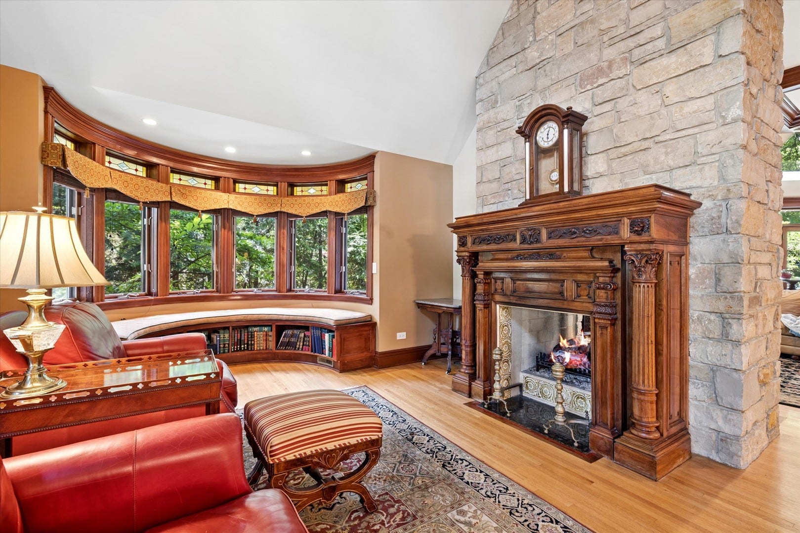 636 N Dunton Avenue, Arlington Heights, IL 60004 636 N Dunton Avenue, Arlington Heights, IL 60004