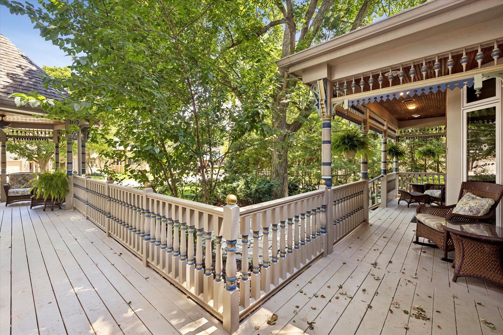 636 N Dunton Avenue, Arlington Heights, IL 60004 636 N Dunton Avenue, Arlington Heights, IL 60004