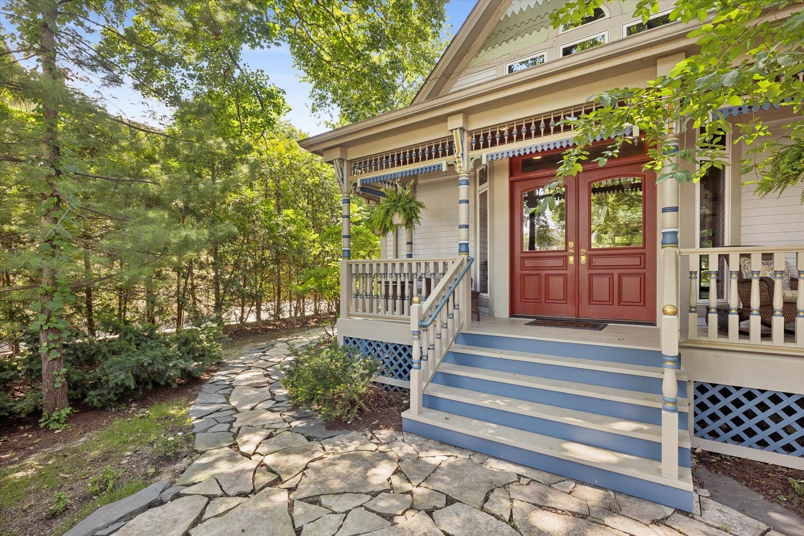 636 N Dunton Avenue, Arlington Heights, IL 60004 636 N Dunton Avenue, Arlington Heights, IL 60004