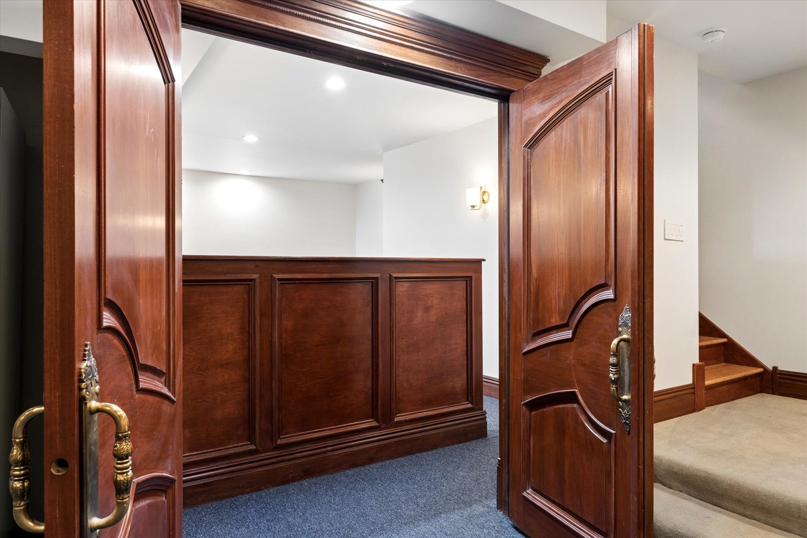 636 N Dunton Avenue, Arlington Heights, IL 60004 636 N Dunton Avenue, Arlington Heights, IL 60004