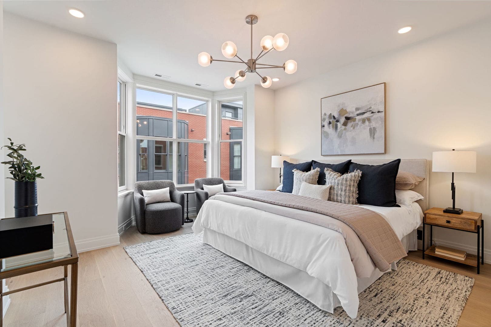 2333 N Cambridge Avenue, #E, Chicago, IL 60614
