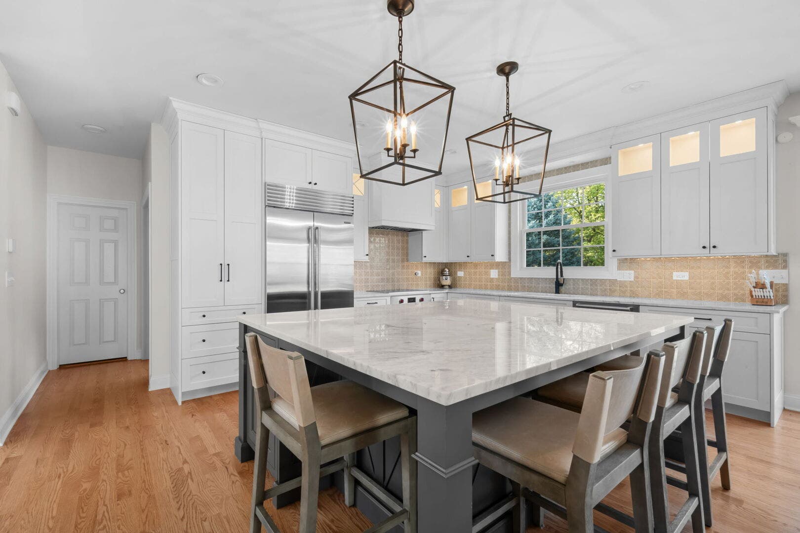 308 Comstock Drive, Elgin, IL 60124 308 Comstock Drive, Elgin, IL 60124