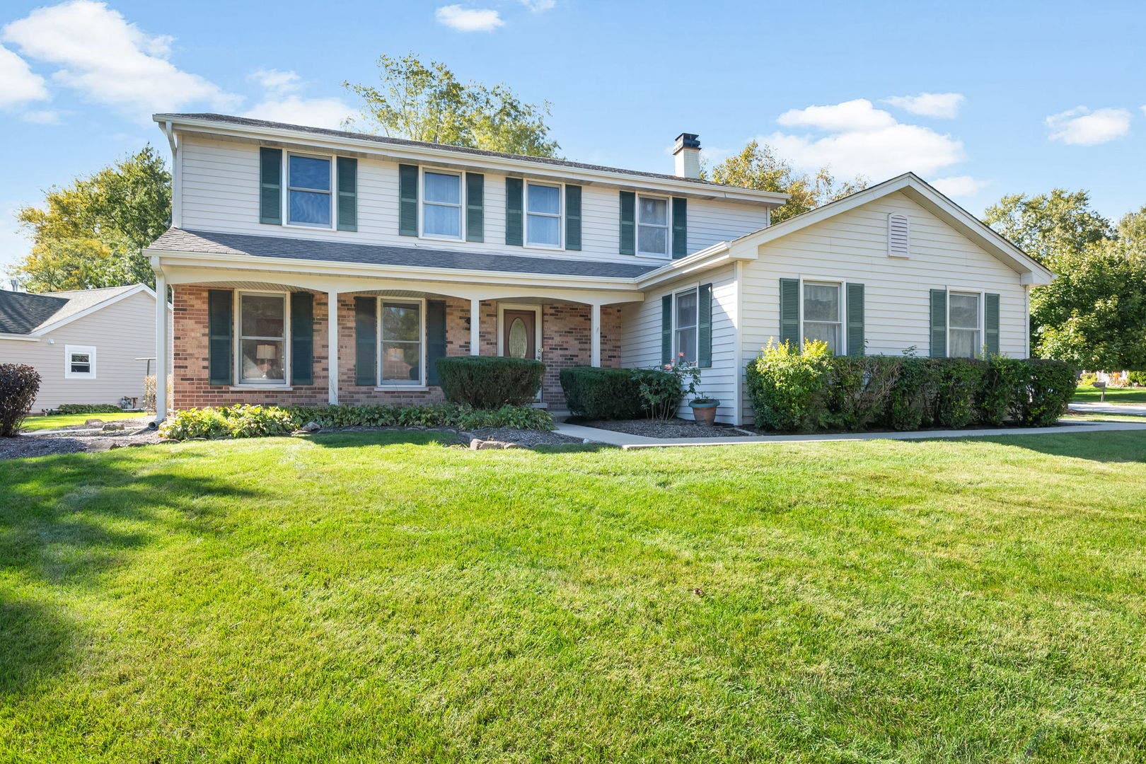1717 Victoria Road, Mundelein, IL 60060 1717 Victoria Road, Mundelein, IL 60060