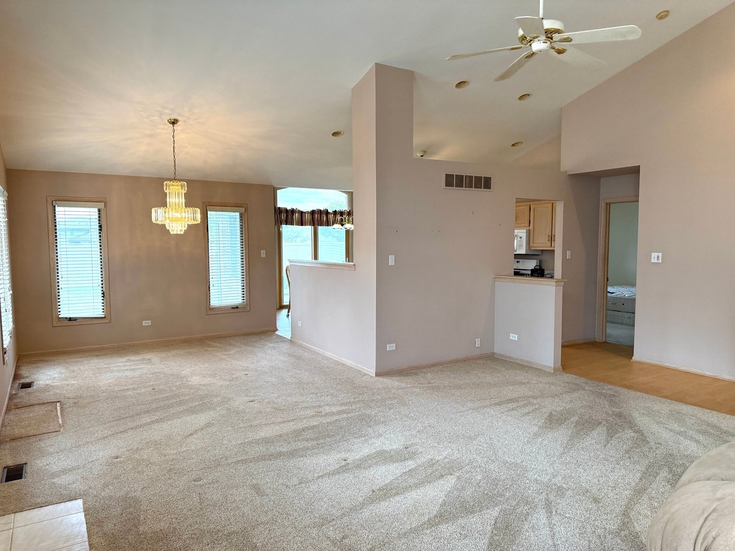 8821 Bluebird Drive, Tinley Park, IL 60487 8821 Bluebird Drive, Tinley Park, IL 60487