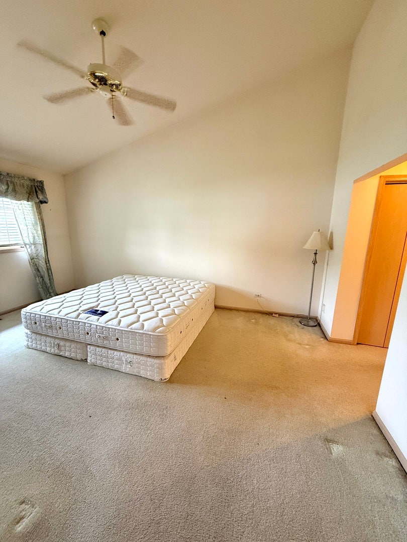 8821 Bluebird Drive, Tinley Park, IL 60487 8821 Bluebird Drive, Tinley Park, IL 60487