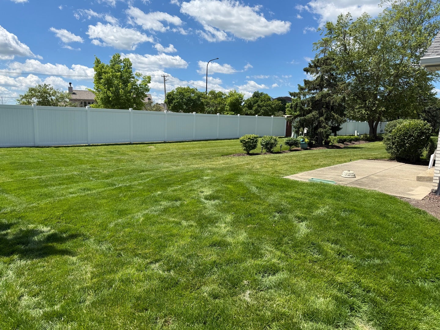 8821 Bluebird Drive, Tinley Park, IL 60487 8821 Bluebird Drive, Tinley Park, IL 60487