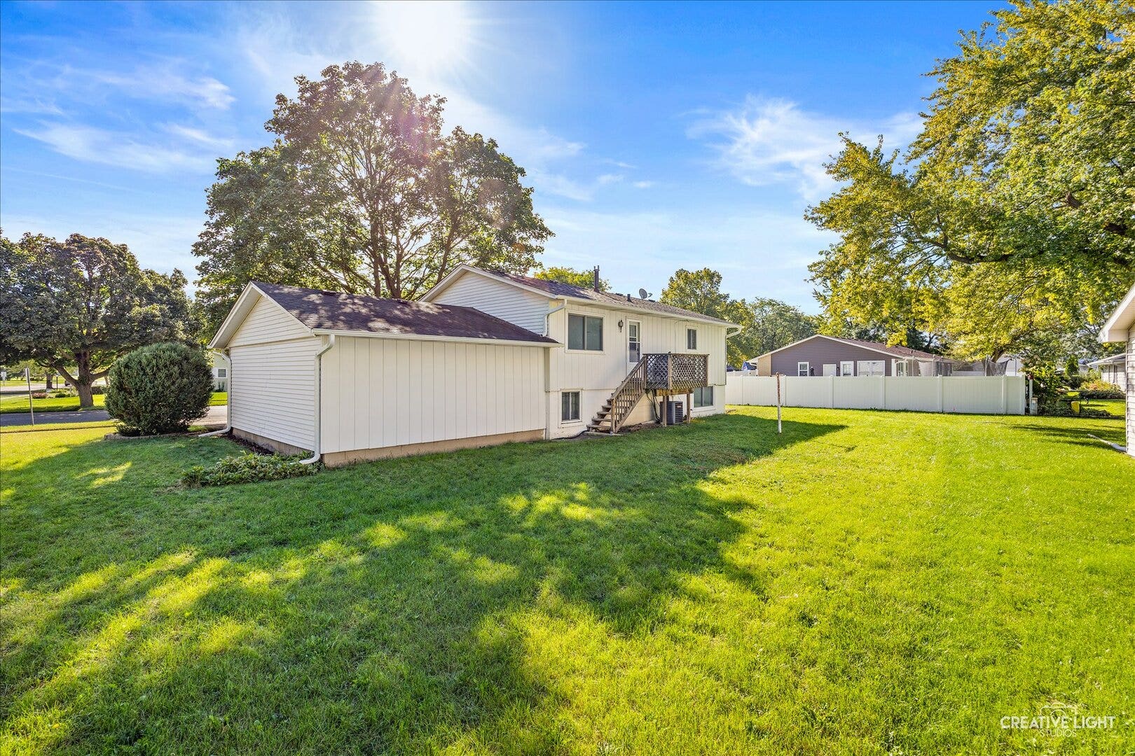 680 N Constitution Drive, Aurora, IL 60506