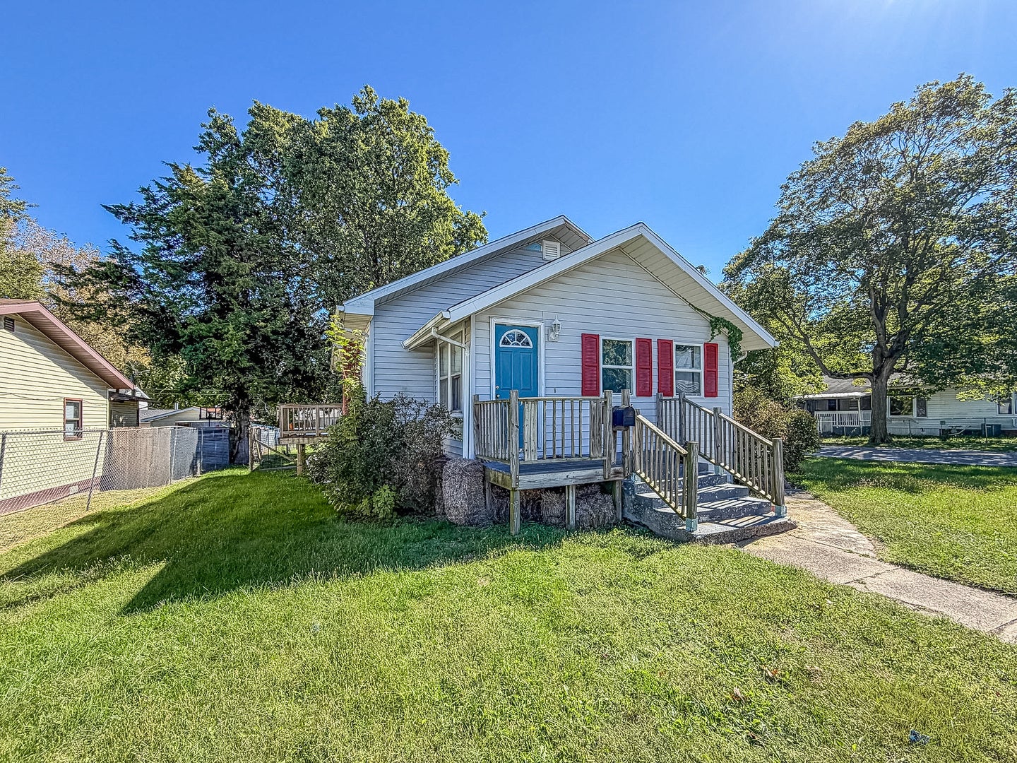 411 S Spruce Street, Villa Grove, IL 61956